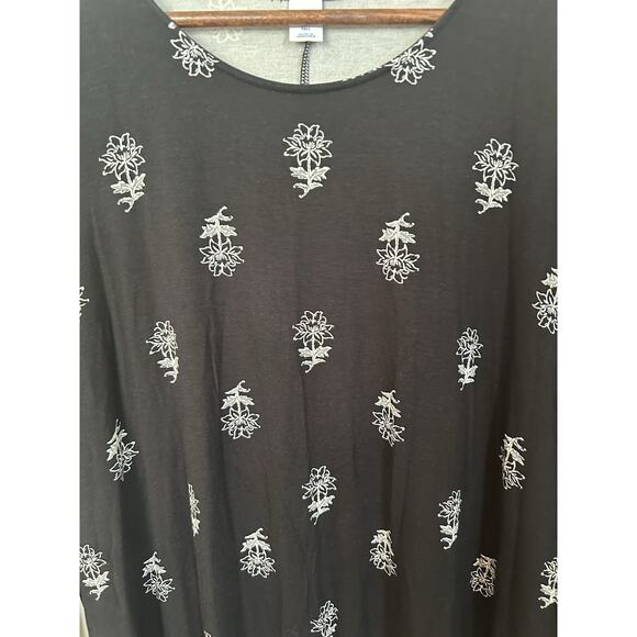 Old Navy Floral Jersey Shift Dress Womens Size XXL Tall Black White Comfort NWT - Picture 2 of 8